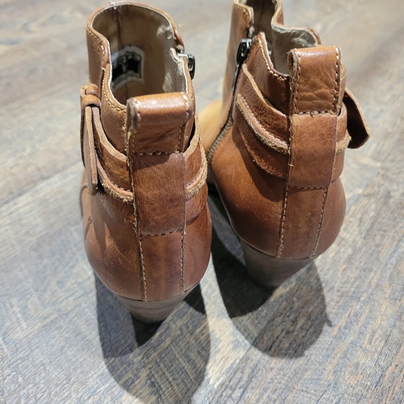 Frye Brown Leather Ankle Boots - Picture 5 of 16